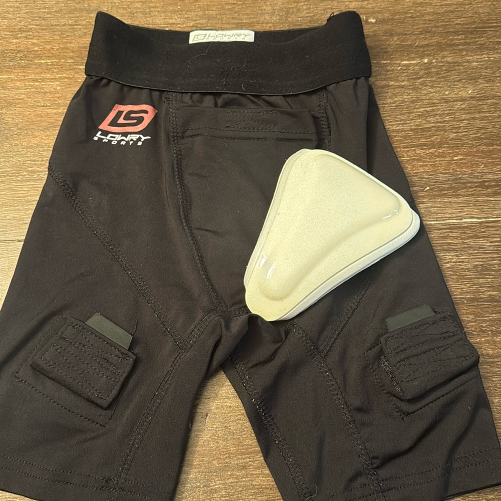 Lowry Girls Medium Hockey Jill Shorts